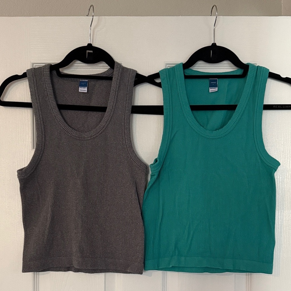 Old Navy Gray and Teal Seamless Ribbed Tank Tops